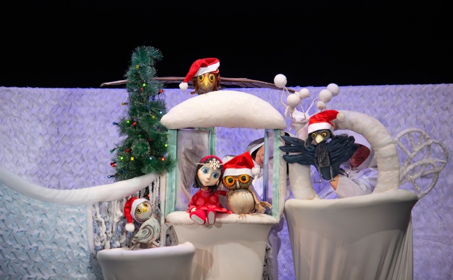 Кукленият театър в Бургас представя нов спектакъл за коледните празници