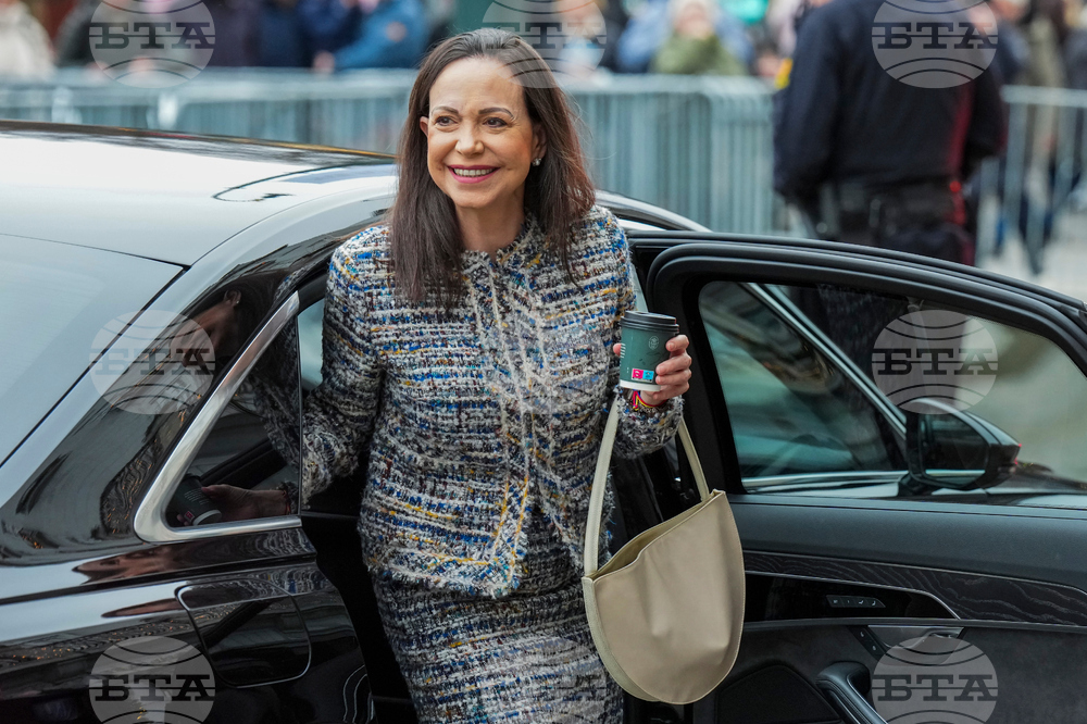 Носителката на тазгодишната Нобелова награда за мир Мария Корина Мачадо се чувства добре въпреки фрактурата на гръбначен прешлен, съобщи говорител