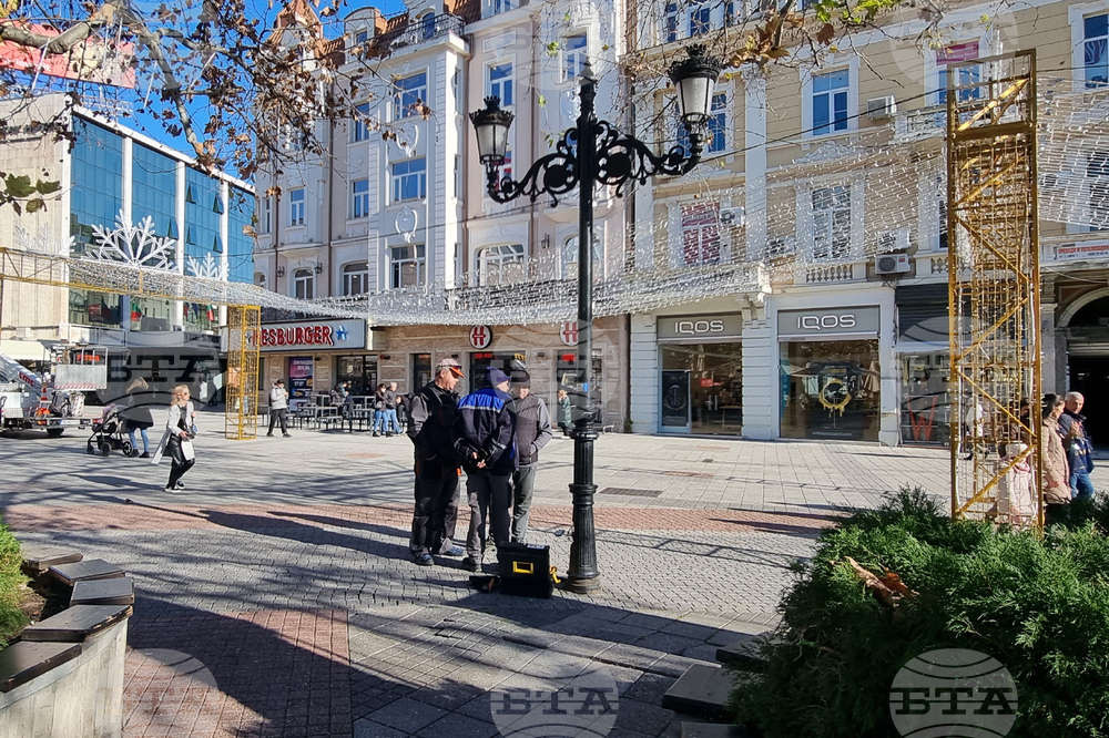 Пловдив - коледна украса - инцидент