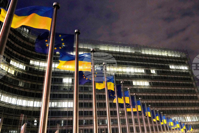 Ройтерс: Какви са юридическите рискове от предложения от ЕС заем за репарации за Украйна?