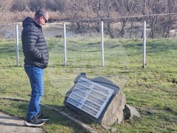 Момчилград - паметник - загинали войници