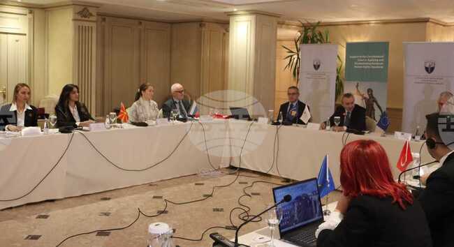 Конституционни съдилища обсъдиха комуникационни политики в рамките на Балканския конституционен форум