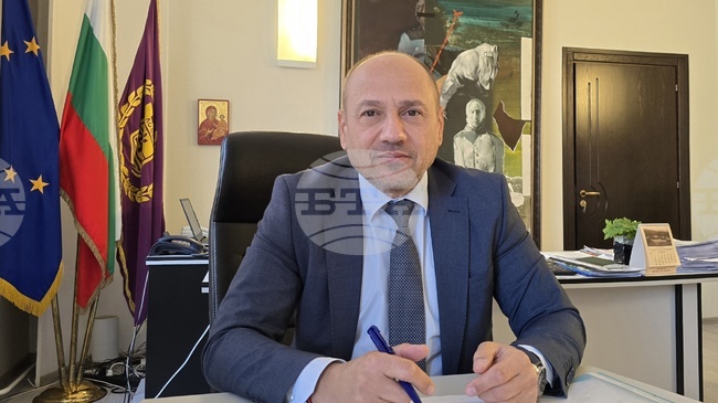 Кметът на Ловеч оттегли поредното си предложение за увеличаване на данъците