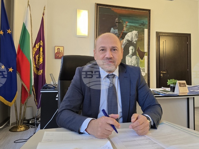 Кметът на Ловеч оттегли поредното си предложение за увеличаване на данъците