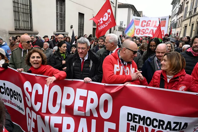АНСА: Обща стачка срещу проектобюджета на Италия за 2026 г. предизвика транспортни смущения и затвори училища
