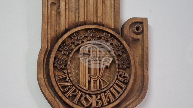 Традиционни художествени занаяти, приложими в живота на българина, практикуват членовете на Регионалната камара в Търговище