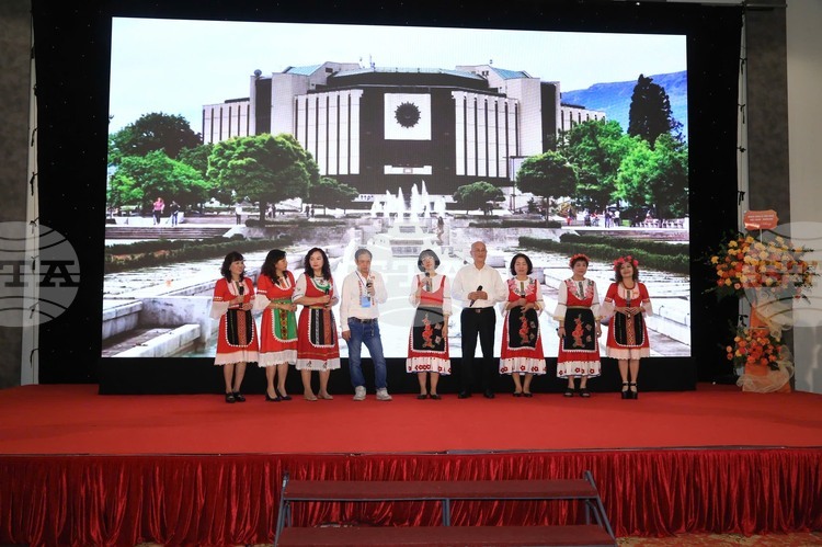 Bulgaria and Vietnam Mark 75 Years of Diplomatic Relations in Hanoi