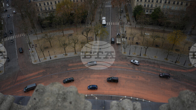 "Светът е в опасност" 10 години след Парижкото споразумение за климата, предупреждават експерти