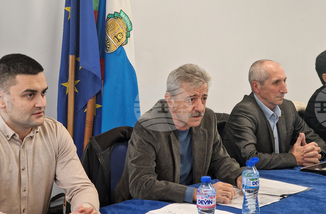 Общинският съвет в Самуил актуализира бюджета и капиталовата програма за 2025 година