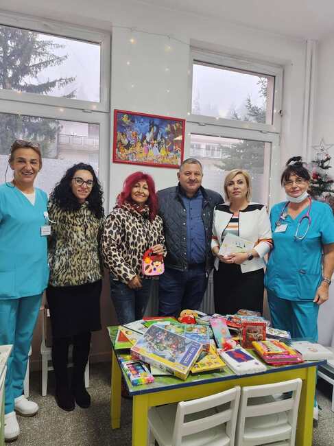 Община Банско: Маратон на добротата 2025 обедини деца, учители, ученици и родители от Добринище