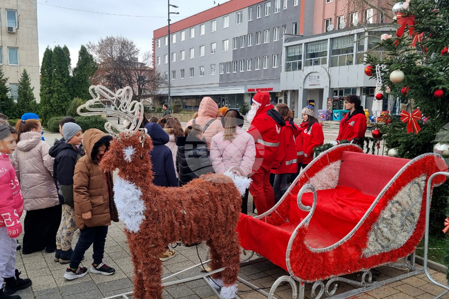  Търговище - доброволческа инициатива - „1 снимка = 1 детска усмивка“