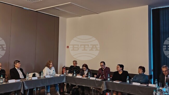 Проф. Драгомир Тачев представи своята нова книга „Положителна теория за бъдещето“