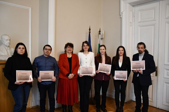 Шестима млади учени бяха отличени в конкурс за най-добра публикация в областта на природо-математическите и хуманитарно-социалните науки