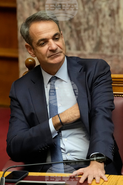 Greek PM Mitsotakis Says Blockades Do Not Serve Farmers' Demands, Additional Support Measures Under Review