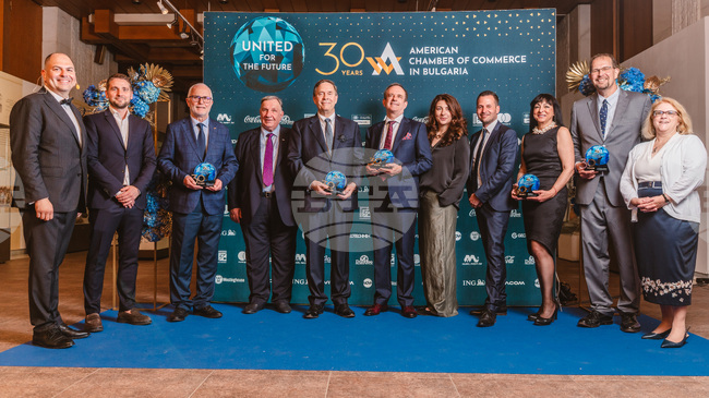Американска търговска камара в България изпраща силна 2025 г., в която отбеляза и своите първи 30 години 