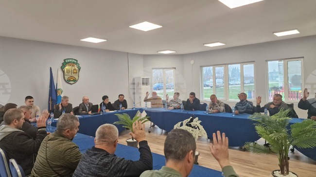 Кандидатстване за закупуване на електромобил, актуализация на бюджета и подкрепа за студенти са сред решенията на Общинския съвет в Самуил