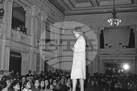 Ревю на модната къща „Валентина" във Военния клуб