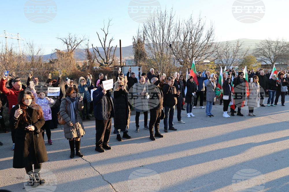 Пловдив - протест с искане за премахване на мантинелите и разширяване на пътя