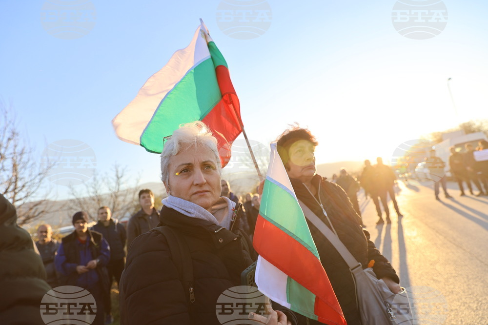 Пловдив - протест с искане за премахване на мантинелите и разширяване на пътя