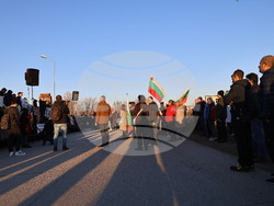 Пловдив - протест с искане за премахване на мантинелите и разширяване на пътя