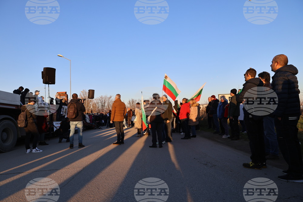 Пловдив - протест с искане за премахване на мантинелите и разширяване на пътя
