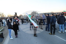 Пловдив - протест с искане за премахване на мантинелите и разширяване на пътя