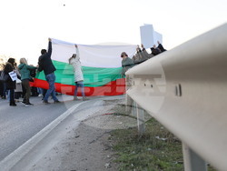 Пловдив - протест с искане за премахване на мантинелите и разширяване на пътя