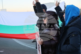 Пловдив - протест с искане за премахване на мантинелите и разширяване на пътя