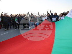 Пловдив - протест с искане за премахване на мантинелите и разширяване на пътя