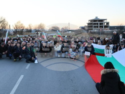 Пловдив - протест с искане за премахване на мантинелите и разширяване на пътя