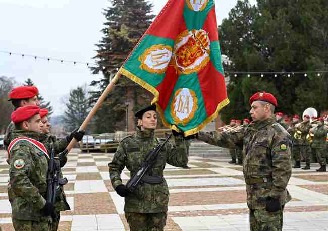 МО: Новоназначени военнослужещи в Съвместното командване на силите положиха военна клетва