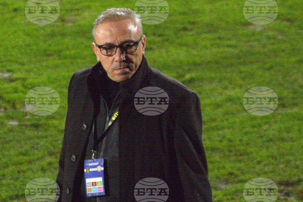 "Неприятен резултат", каза след поражението от Арда треньорът на Черно море Илиан Илиев