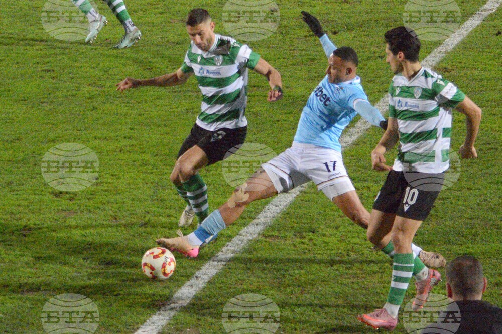 Арда вкара три гола на Черно море като гост и се класира за четвъртфиналите на турнира за Купата на България 