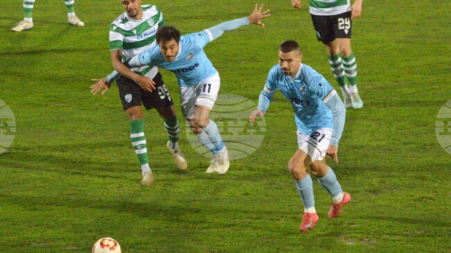 Арда (Кърджали) победи Спартак (Варна) на старта на 23-ия кръг на efbet Лига, два червени картона бяха показани в срещата