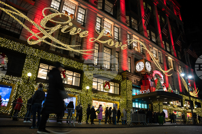 Department-Store-Attack-Mom-Stabbed