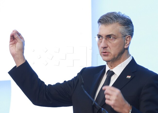 ХИНА: Хърватия ще внася по 1,5 милиарда евро годишно в бюджета на ЕС в периода 2028-2034 г., прогнозира премиерът Андрей Пленкович