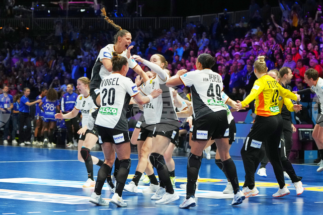 Германия и Норвегия ще играят на финала на Световното първенство по хандбал за жени