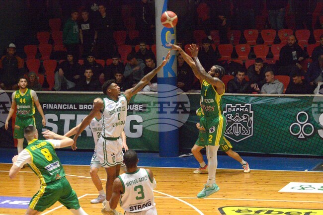 Черно море Тича постигна убедителна победа над Шумен в НБЛ