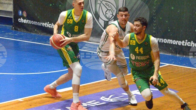 Тимът на Шумен победи Левски като домакин в отложен мач от Националната баскетболна лига