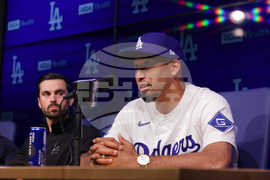 Dodgers Diaz Baseball