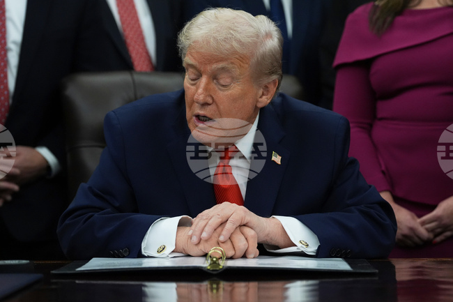 Доналд Тръмп заяви в интервю за Ройтерс, че Украйна, а не Русия, забавя евентуалното сключване на мирно споразумение