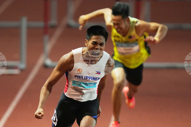 APTOPIX Thailand SEA Games Athletics