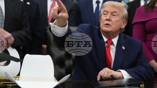 Президентът Доналд Тръмп поздрави хокеистите на САЩ за спечеленото олимпийско злато