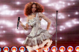 2025 Z100's iHeartRadio Jingle Ball - New York - Show