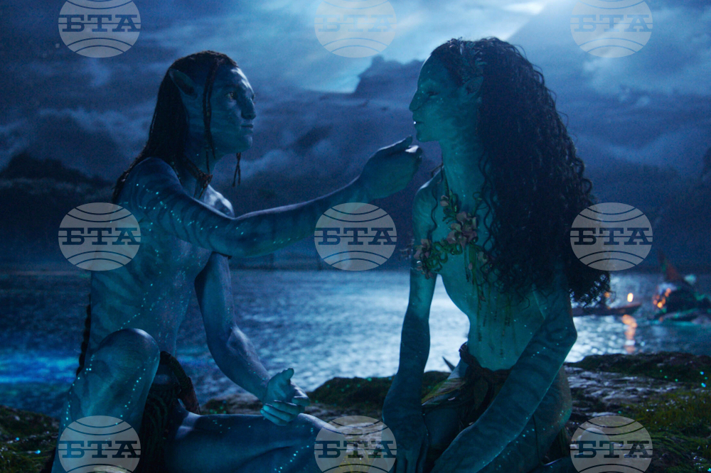 „Аватар: Огън и пепел“ оглавява боксофис класацията на Северна Америка за втора поредна седмица