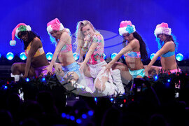 2025 Z100's iHeartRadio Jingle Ball - New York - Show