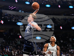 Nets Mavericks Basketball