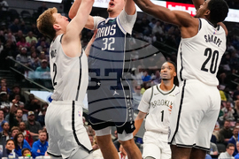 Nets Mavericks Basketball