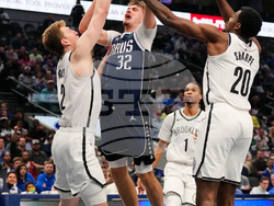 Nets Mavericks Basketball