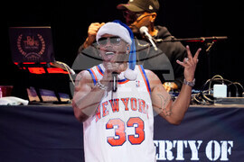 2025 Z100's iHeartRadio Jingle Ball - New York - Show